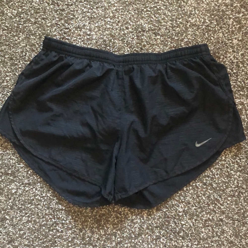 Excellent condition black Nike dri-fit shorts